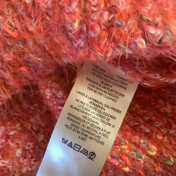 NEW Free People Stardust Crop Super Soft Red
Pullover Sweater Women Size Small - Picture 5 of 13